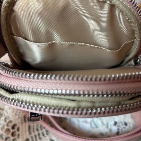 RFID Blocking Inicat Elegant Pink Leather Women's Travel Sling Shoulder Bag NWOT - Picture 7 of 8